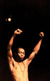 Fela Anikulapo Kuti, Apollo Theater, NYC, 1989.  Photo credit: Gordon Polatnick